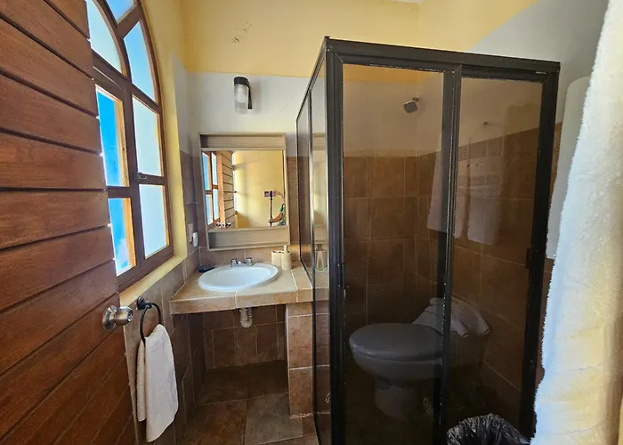 Quinta Del Aguila - Beachfront Family & Private Pool Zihuatanejo