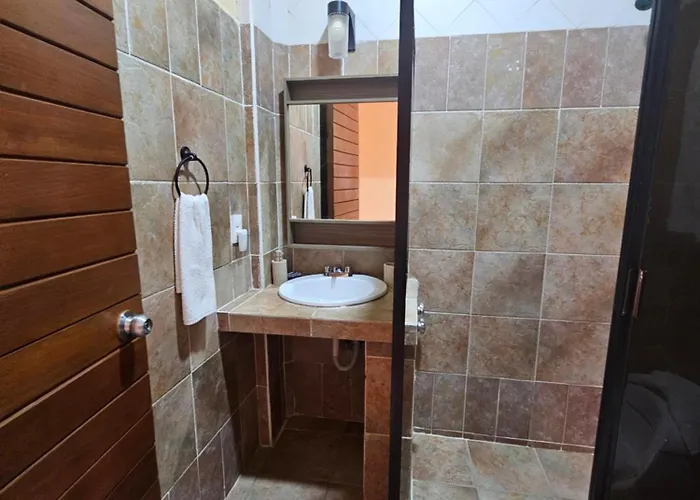 Quinta Del Aguila - Beachfront Family & Private Pool
